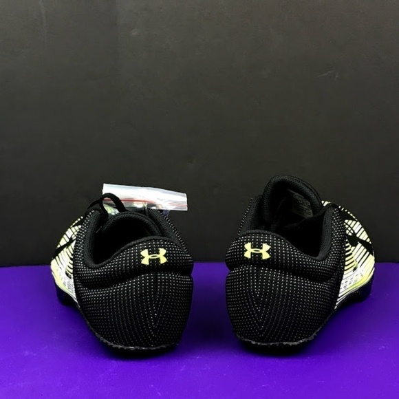 New Under Armour Mens Kick Sprint with spike Sz 11 - Picture 6 of 8